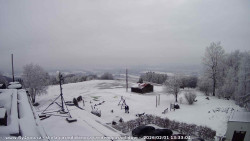 Pohled na jih, hrad Trosky