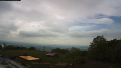 Pohled na jih, hrad Trosky