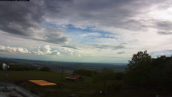 Pohled na jih, hrad Trosky
