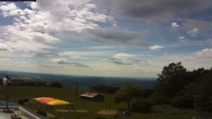 Kozákov - Pohled na jih, hrad Trosky - 16.6.2026 v 11:45 Kozákov - Pohled na jih, hrad Trosky - 16.6.2026 v 11:45