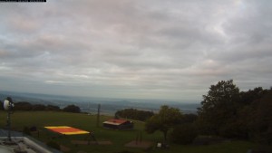 Kozákov - Blick nach Süden, Burg Trosky - 15.9.2026 v 06:45 Kozákov - Blick nach Süden, Burg Trosky - 15.9.2026 v 06:45