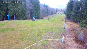 Lyžařský areál Hradiště - Sjezdovka - 14.11.2025 v 14:45