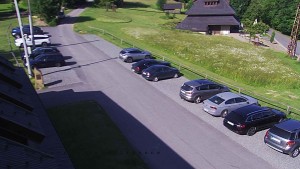 Horský hotel Čarták na Soláni - Hotel Čarták – parkoviště - 13.6.2025 v 17:00