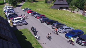 Horský hotel Čarták na Soláni - Hotel Čarták – parkoviště - 14.6.2025 v 15:55