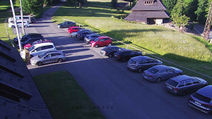Horský hotel Čarták na Soláni - Hotel Čarták – parkoviště - 14.6.2025 v 18:55