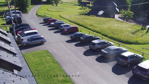 Horský hotel Čarták na Soláni - Hotel Čarták – parkoviště - 15.6.2025 v 07:55