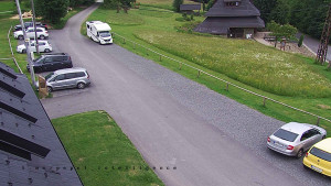 Horský hotel Čarták na Soláni - Hotel Čarták – parkoviště - 16.6.2025 v 14:55