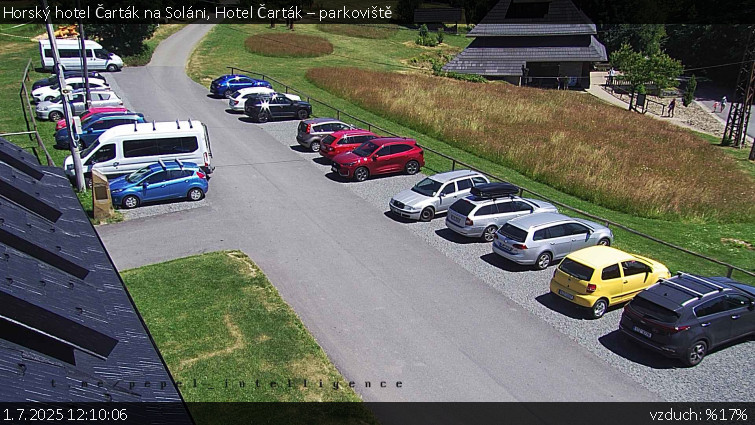 Horský hotel Čarták na Soláni - Hotel Čarták – parkoviště - 1.7.2025 v 12:10 Horský hotel Čarták na Soláni - Hotel Čarták – parkoviště - 1.7.2025 v 12:10