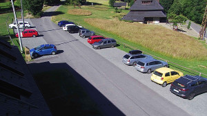 Horský hotel Čarták na Soláni - Hotel Čarták – parkoviště - 1.7.2025 v 16:55