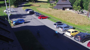 Horský hotel Čarták na Soláni - Hotel Čarták – parkoviště - 1.7.2025 v 17:55