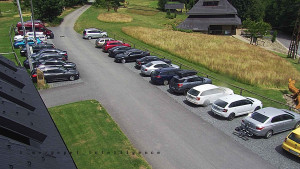 Horský hotel Čarták na Soláni - Hotel Čarták – parkoviště - 12.7.2025 v 13:30