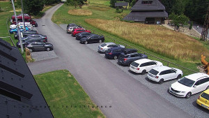 Horský hotel Čarták na Soláni - Hotel Čarták – parkoviště - 12.7.2025 v 13:55
