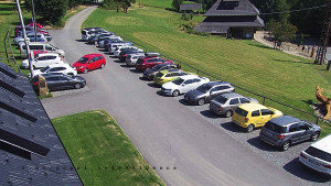 Horský hotel Čarták na Soláni - Hotel Čarták – parkoviště - 15.8.2025 v 11:25