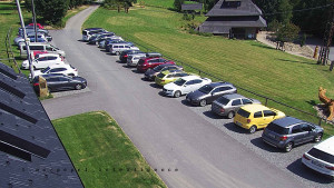 Horský hotel Čarták na Soláni - Hotel Čarták – parkoviště - 15.8.2025 v 11:55