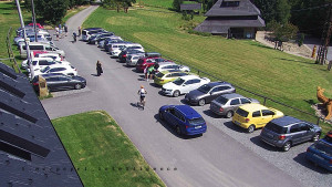 Horský hotel Čarták na Soláni - Hotel Čarták – parkoviště - 15.8.2025 v 12:25