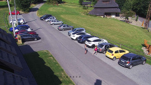 Horský hotel Čarták na Soláni - Hotel Čarták – parkoviště - 15.8.2025 v 15:55