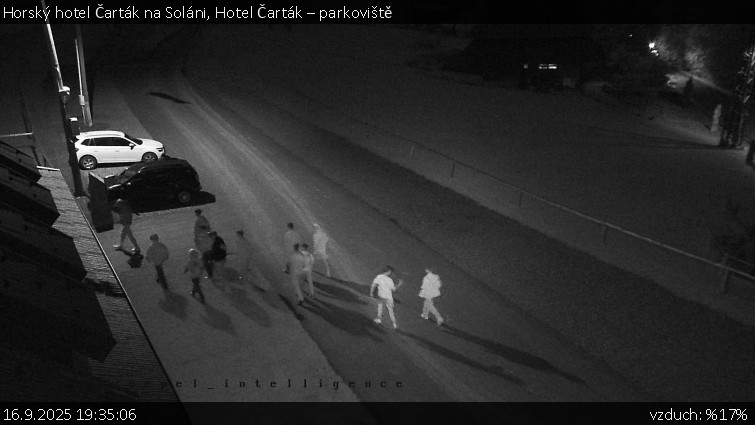 Horský hotel Čarták na Soláni - Hotel Čarták – parkoviště - 16.9.2025 v 19:35