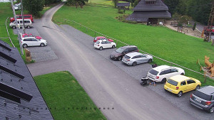 Horský hotel Čarták na Soláni - Hotel Čarták – parkoviště - 18.9.2025 v 10:55