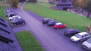 Horský hotel Čarták na Soláni - Hotel Čarták – parkoviště - 18.10.2025 v 07:55