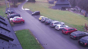 Horský hotel Čarták na Soláni - Hotel Čarták – parkoviště - 6.12.2025 v 07:55 Horský hotel Čarták na Soláni - Hotel Čarták – parkoviště - 6.12.2025 v 07:55
