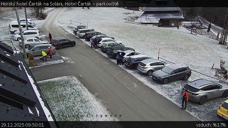Horský hotel Čarták na Soláni - Hotel Čarták – parkoviště - 29.12.2025 v 09:50