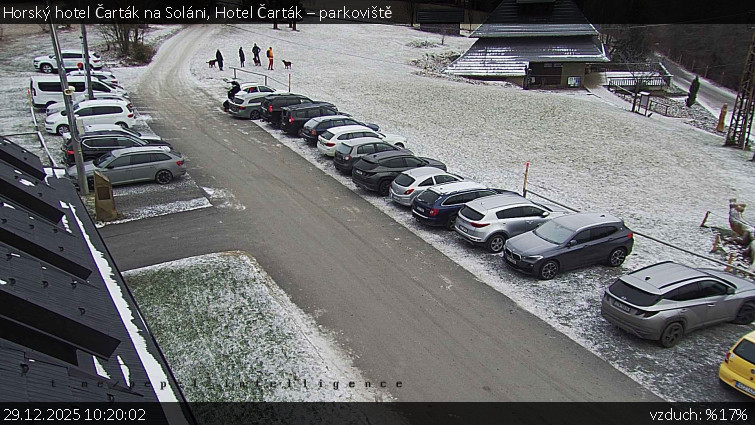 Horský hotel Čarták na Soláni - Hotel Čarták – parkoviště - 29.12.2025 v 10:20