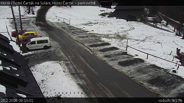 Horský hotel Čarták na Soláni - Hotel Čarták – parkoviště - 23.2.2026 v 09:10