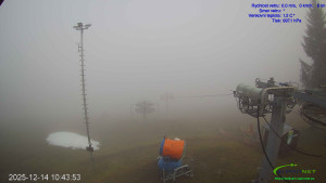 Lyžařský areál Mikulčin vrch - Sjezdovka Lopata - 14.12.2025 v 10:45 Lyžařský areál Mikulčin vrch - Sjezdovka Lopata - 14.12.2025 v 10:45