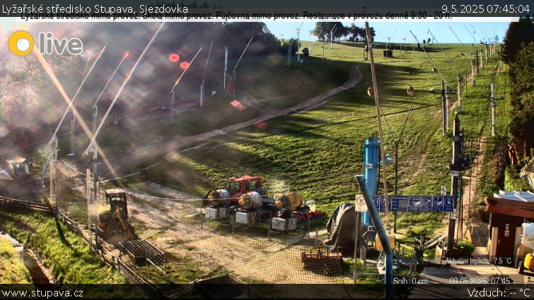 Lyžařské středisko Stupava - Sjezdovka - 9.5.2025 v 07:45 Lyžařské středisko Stupava - Sjezdovka - 9.5.2025 v 07:45