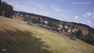 Ski areál Velflink Pernink - Sjezdovka - 15.8.2025 v 13:46