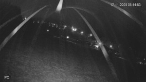 Ski areál Velflink Pernink - Sjezdovka - 17.11.2025 v 05:45 Ski areál Velflink Pernink - Sjezdovka - 17.11.2025 v 05:45