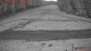Skiareál Klepáčov - Červená sjezdovka - 16.11.2025 v 06:45 Skiareál Klepáčov - Červená sjezdovka - 16.11.2025 v 06:45