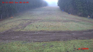 Skiareál Klepáčov - Červená sjezdovka - 16.11.2025 v 08:15 Skiareál Klepáčov - Červená sjezdovka - 16.11.2025 v 08:15