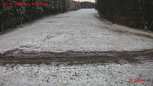 Skiareál Klepáčov - Červená sjezdovka - 18.11.2025 v 07:45