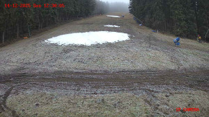 Skiareál Klepáčov - Červená sjezdovka - 14.12.2025 v 12:30 Skiareál Klepáčov - Červená sjezdovka - 14.12.2025 v 12:30