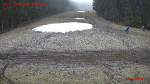 Skiareál Klepáčov - Červená sjezdovka - 14.12.2025 v 12:45 Skiareál Klepáčov - Červená sjezdovka - 14.12.2025 v 12:45