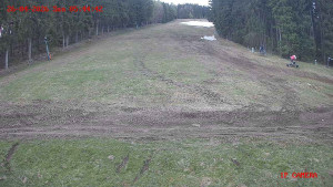 Skiareál Klepáčov - Červená sjezdovka - 26.4.2026 v 05:45