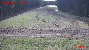 Skiareál Klepáčov - Červená sjezdovka - 26.4.2026 v 11:30