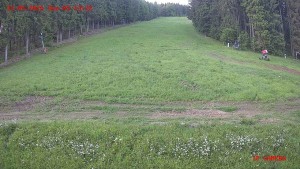 Skiareál Klepáčov - Červená sjezdovka - 31.5.2026 v 05:15 Skiareál Klepáčov - Červená sjezdovka - 31.5.2026 v 05:15