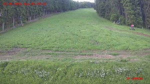 Skiareál Klepáčov - Červená sjezdovka - 31.5.2026 v 05:30 Skiareál Klepáčov - Červená sjezdovka - 31.5.2026 v 05:30