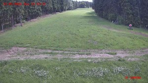 Skiareál Klepáčov - Červená sjezdovka - 31.5.2026 v 13:45 Skiareál Klepáčov - Červená sjezdovka - 31.5.2026 v 13:45