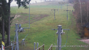 Ski areál Chotouň - Sjezdovka - 15.11.2025 v 07:30 Ski areál Chotouň - Sjezdovka - 15.11.2025 v 07:30