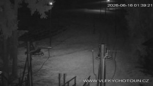 Ski areál Chotouň - Sjezdovka - 16.6.2026 v 02:45 Ski areál Chotouň - Sjezdovka - 16.6.2026 v 02:45