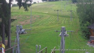 Chotouň Ski Resort - Ski slope - 16.6.2026 v 20:45 Chotouň Ski Resort - Ski slope - 16.6.2026 v 20:45