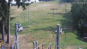 Skigebiet Chotouň - Skipiste - 31.7.2026 v 15:45 Skigebiet Chotouň - Skipiste - 31.7.2026 v 15:45