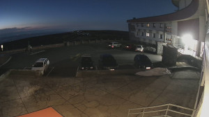 Praděd - Vysílač - Praděd - Vysílač - Hlavní vchod - 8.11.2025 v 05:45