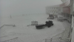 Praděd - Vysílač - Hlavní vchod