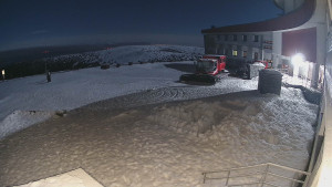 Praděd - Vysílač - Praděd - Vysílač - Hlavní vchod - 2.3.2026 v 01:55 Praděd - Vysílač - Praděd - Vysílač - Hlavní vchod - 2.3.2026 v 01:55