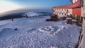 Praděd - Vysílač - Praděd - Vysílač - Hlavní vchod - 2.3.2026 v 06:10 Praděd - Vysílač - Praděd - Vysílač - Hlavní vchod - 2.3.2026 v 06:10