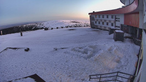 Praděd - Vysílač - Praděd - Vysílač - Hlavní vchod - 2.3.2026 v 17:55 Praděd - Vysílač - Praděd - Vysílač - Hlavní vchod - 2.3.2026 v 17:55